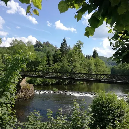 Family Les Collines Сasa de vacaciones